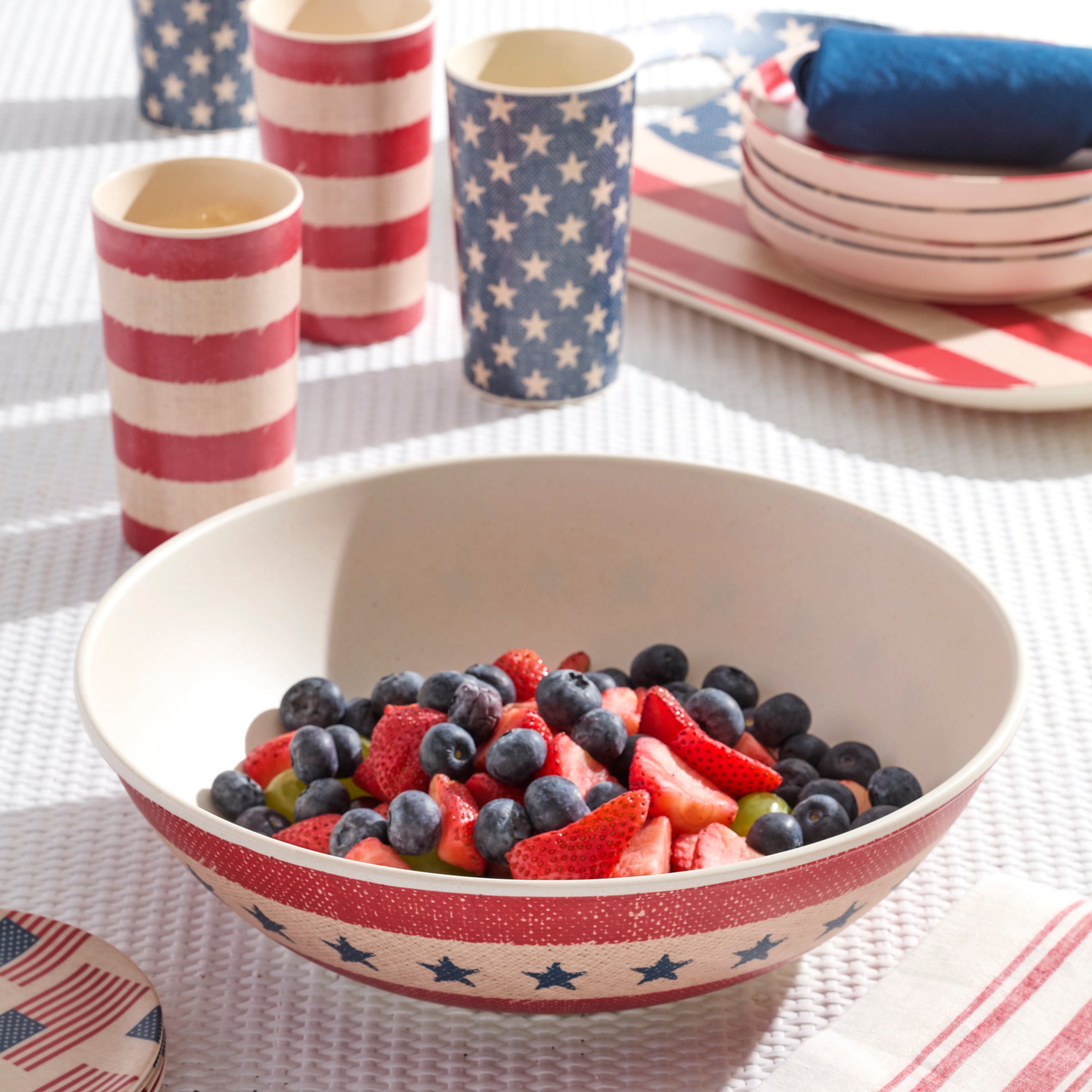 Lenox Westmore Vintage Americana Serving Bowl - Image 2