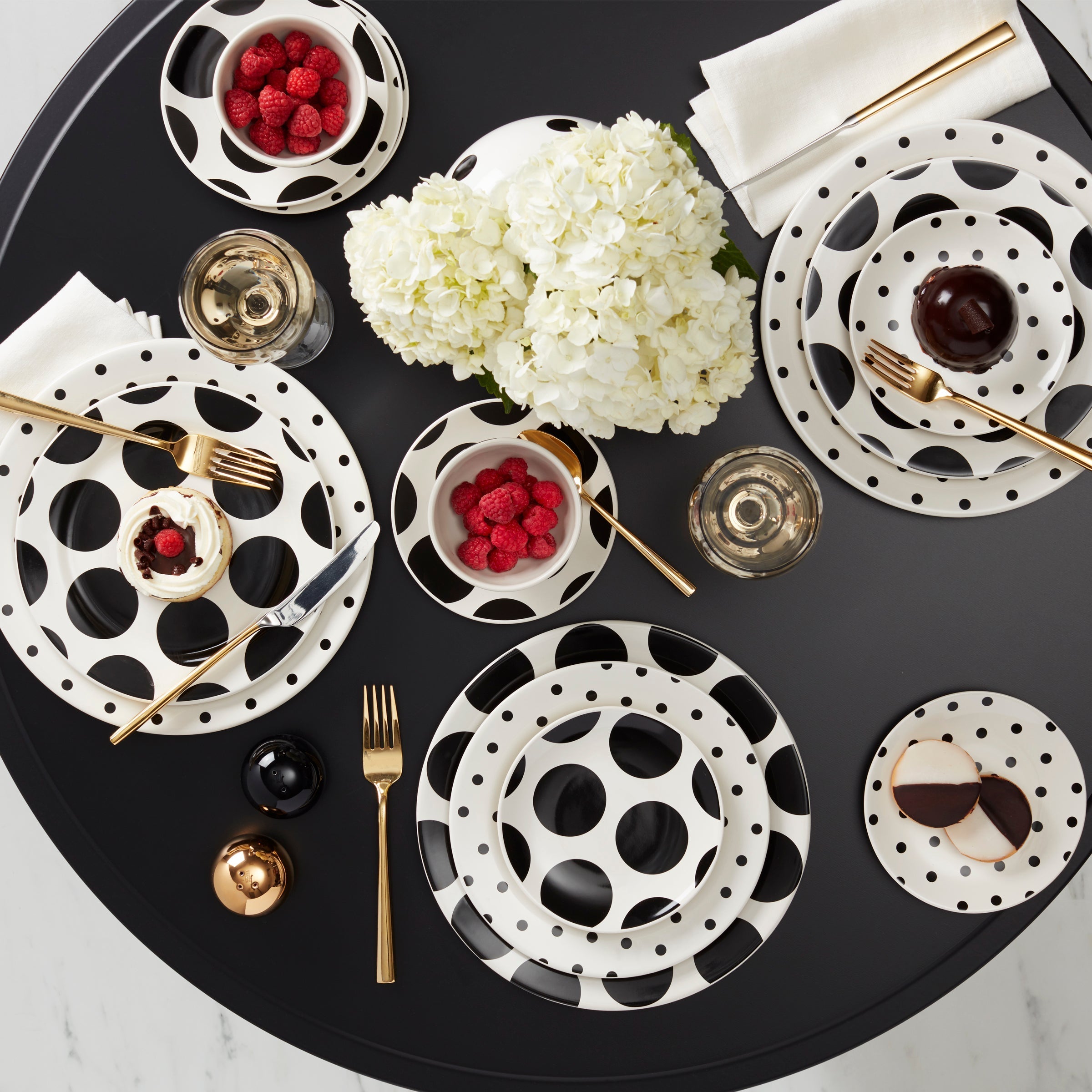 Lenox Westmore On The Dot 12-Piece Dinnerware Set - Image 3