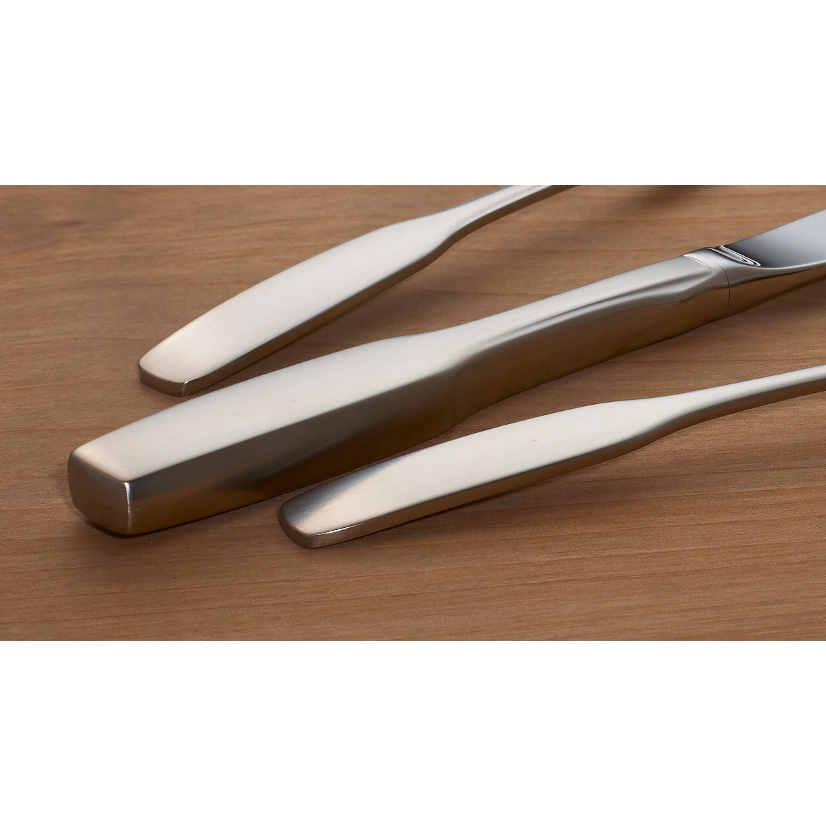 Lenox Westmore Paul Revere Dinner Knives, Set of 4 - Image 4