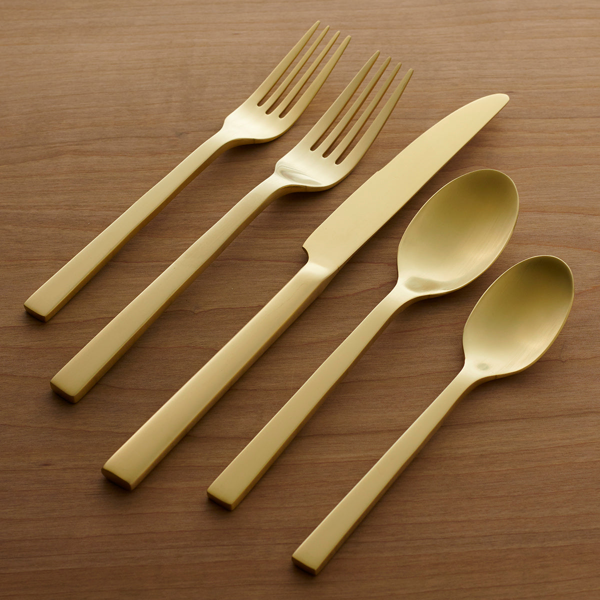 Lenox Westmore Chefs Table Champagne 20 Piece Flatware Set - Image 2