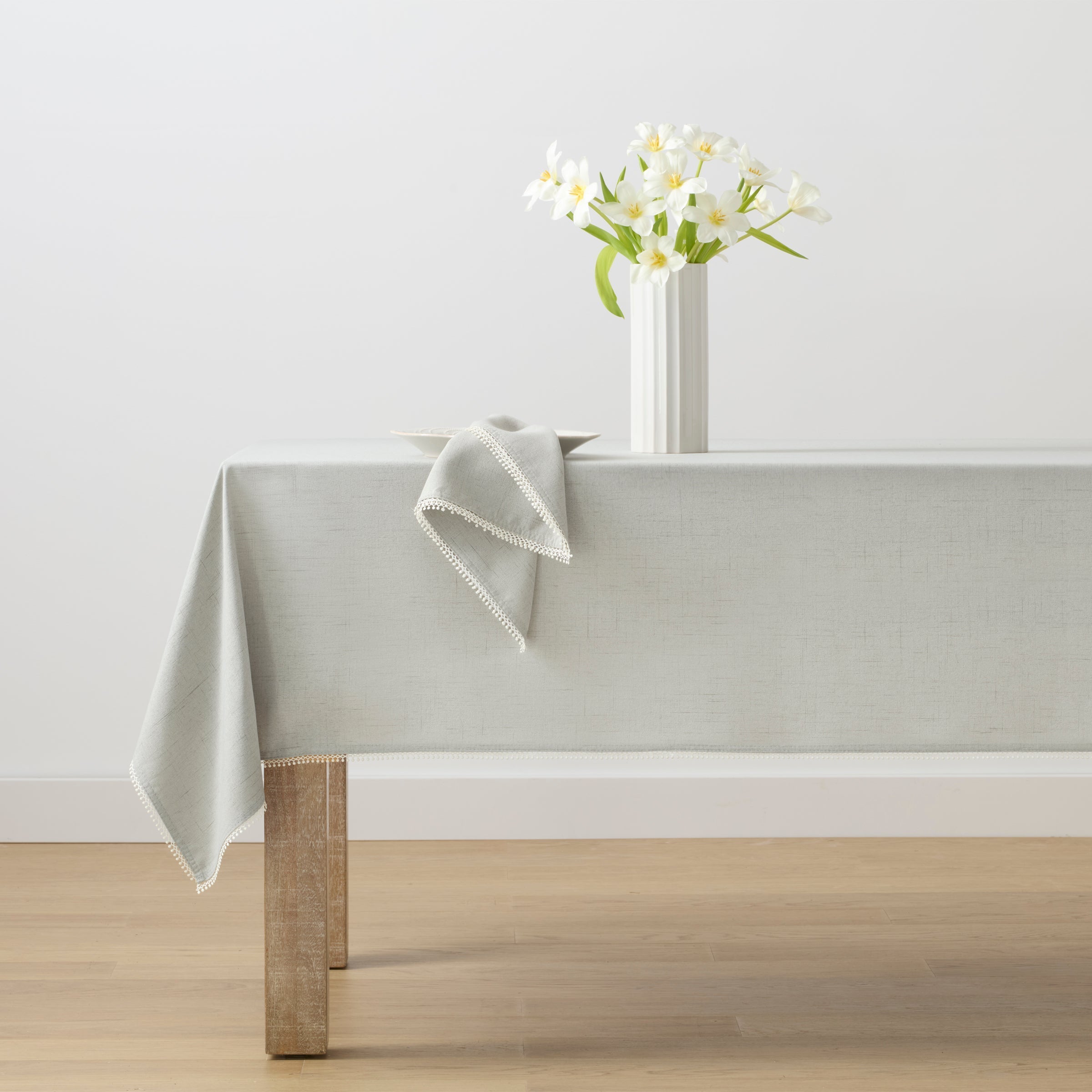 Lenox Westmore French Perle Dove Grey 60x84 Tablecloth - Image 3