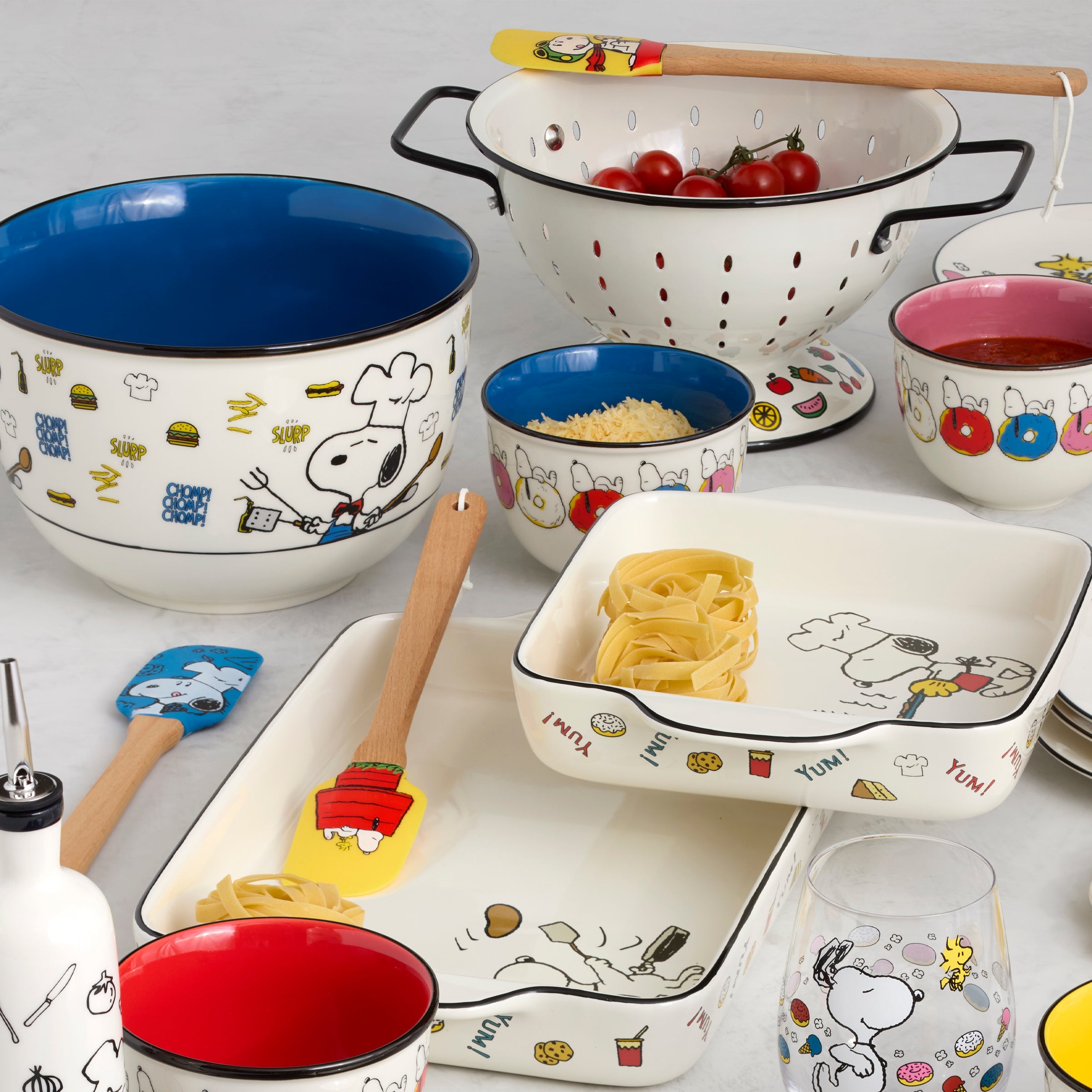 Lenox Westmore Chef Snoopy Rectangular Baker - Image 3