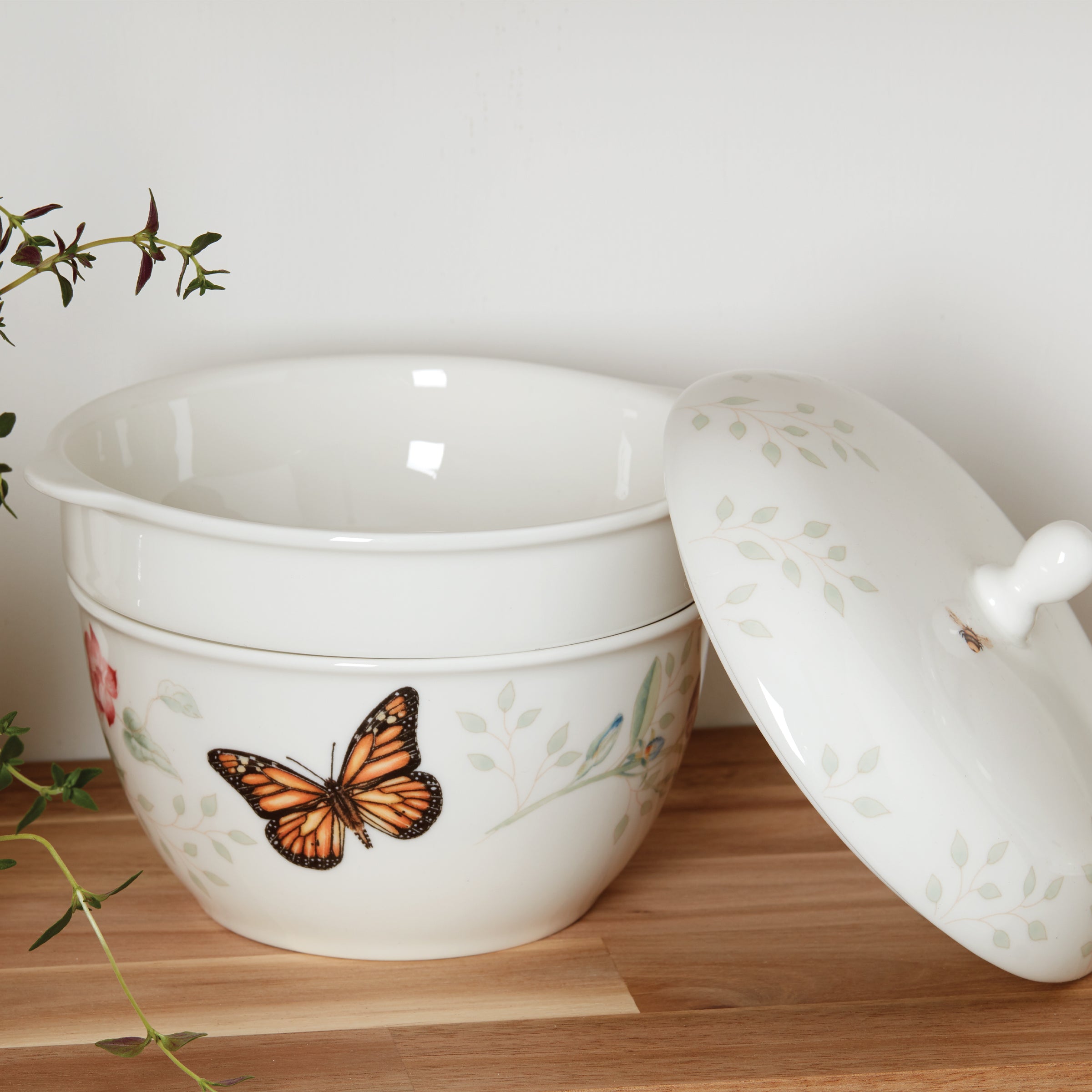 Lenox Westmore Butterfly Meadow 3-Piece Stackable Bowl Set - Image 5