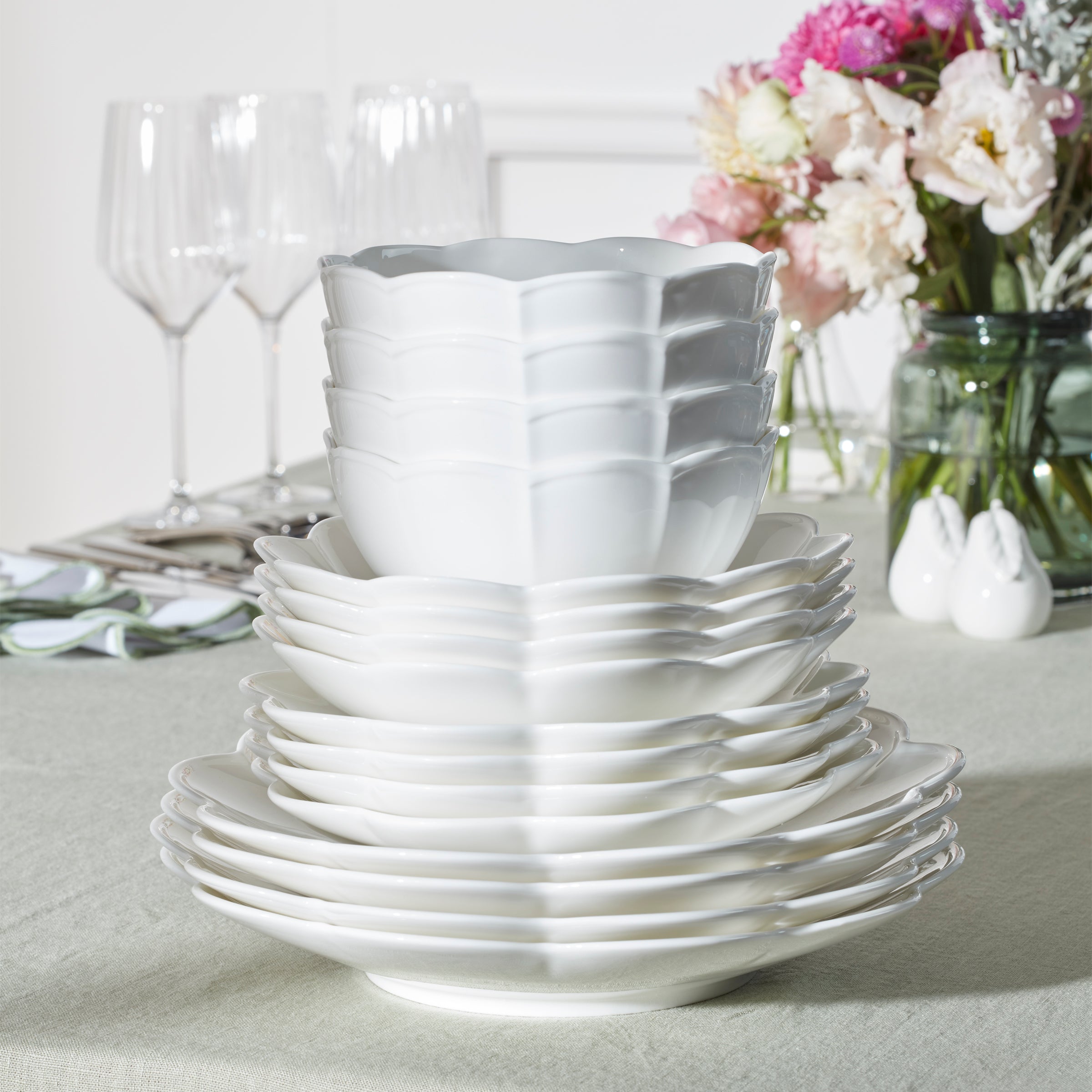 Lenox Westmore Studio 1414 Scallop 16-Piece Dinnerware Set - Image 8