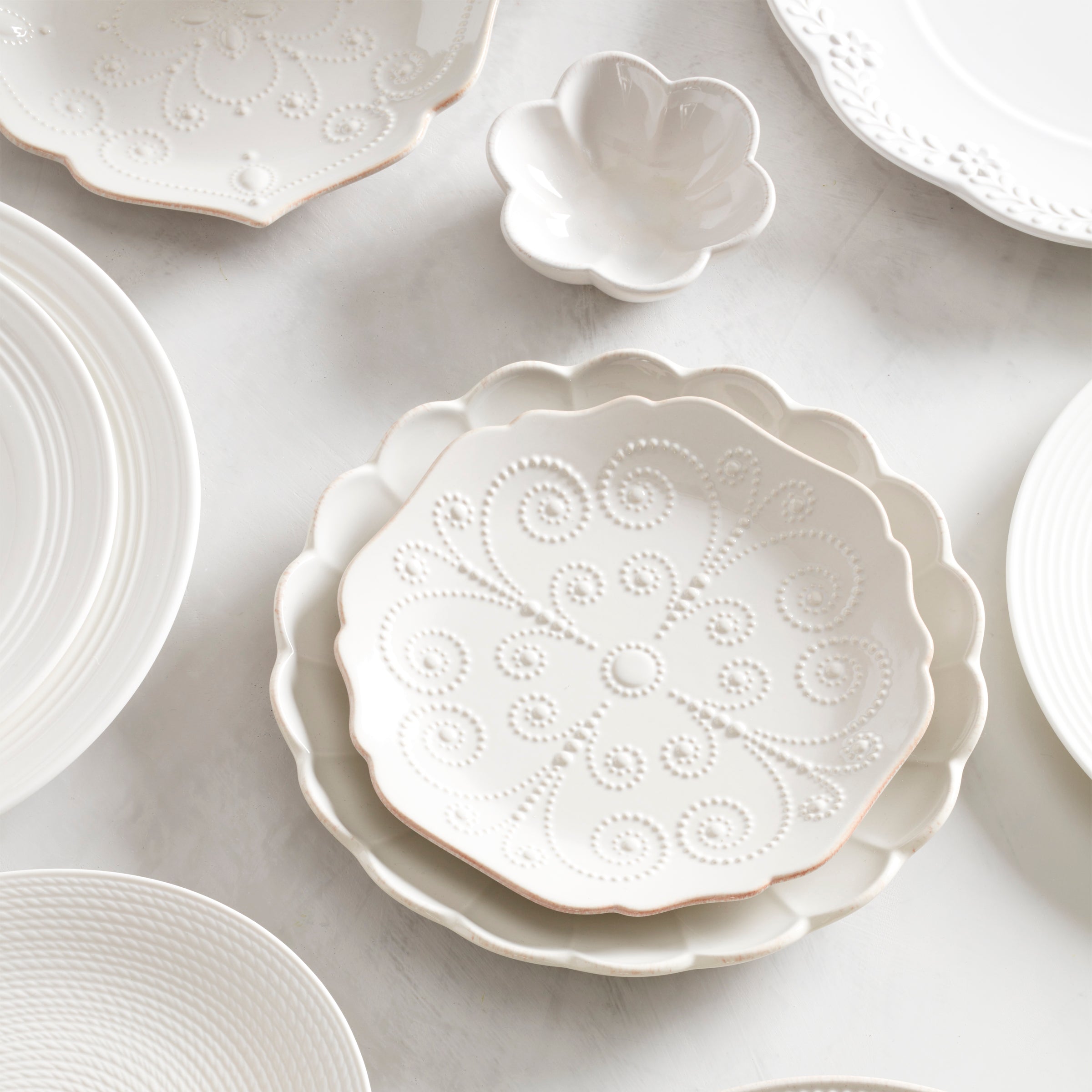Lenox Westmore French Perle Scallop White Mini Dish - Image 4
