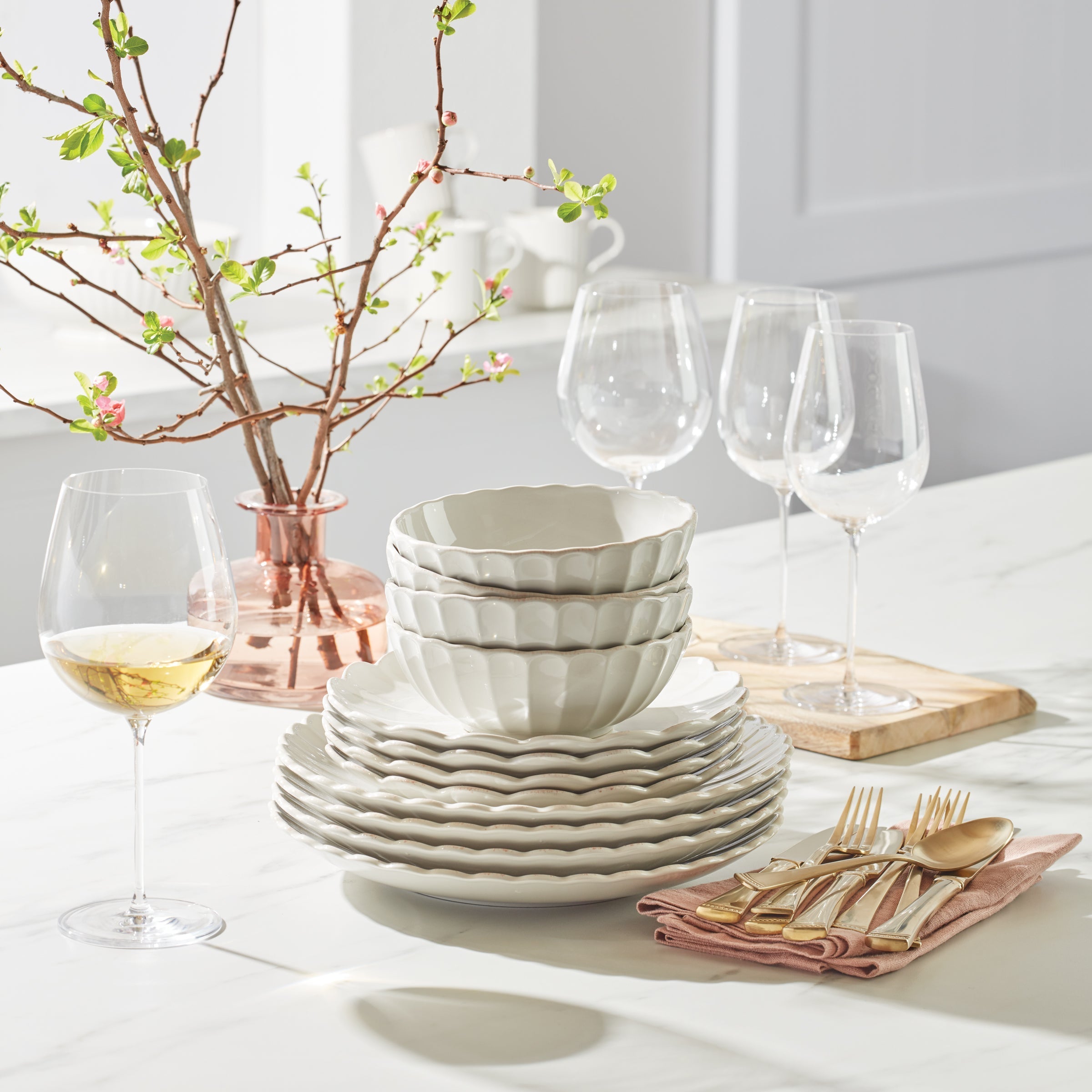 Lenox Westmore French Perle Scallop White 4-Piece Place Setting - Image 9