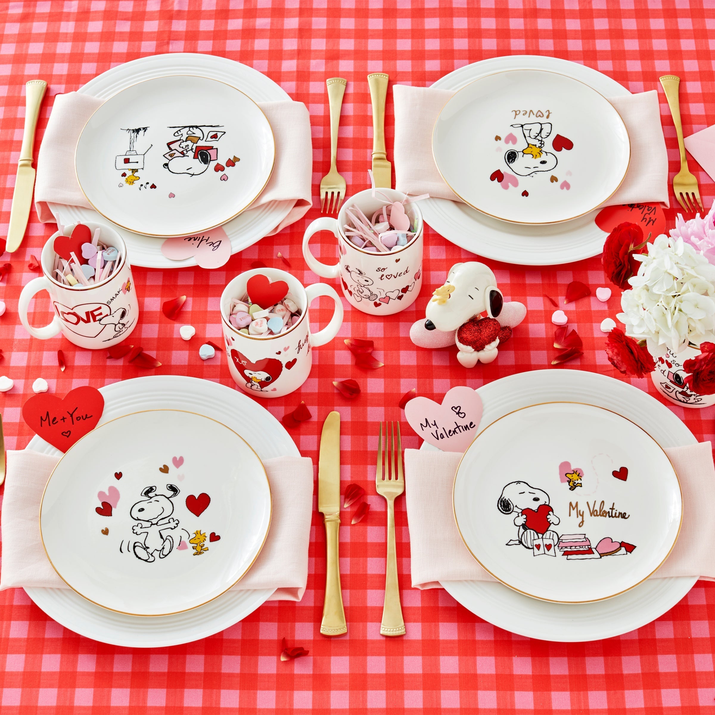 Lenox Westmore Snoopy Valentine's Day Accent Plates, Set of 4 - Image 2