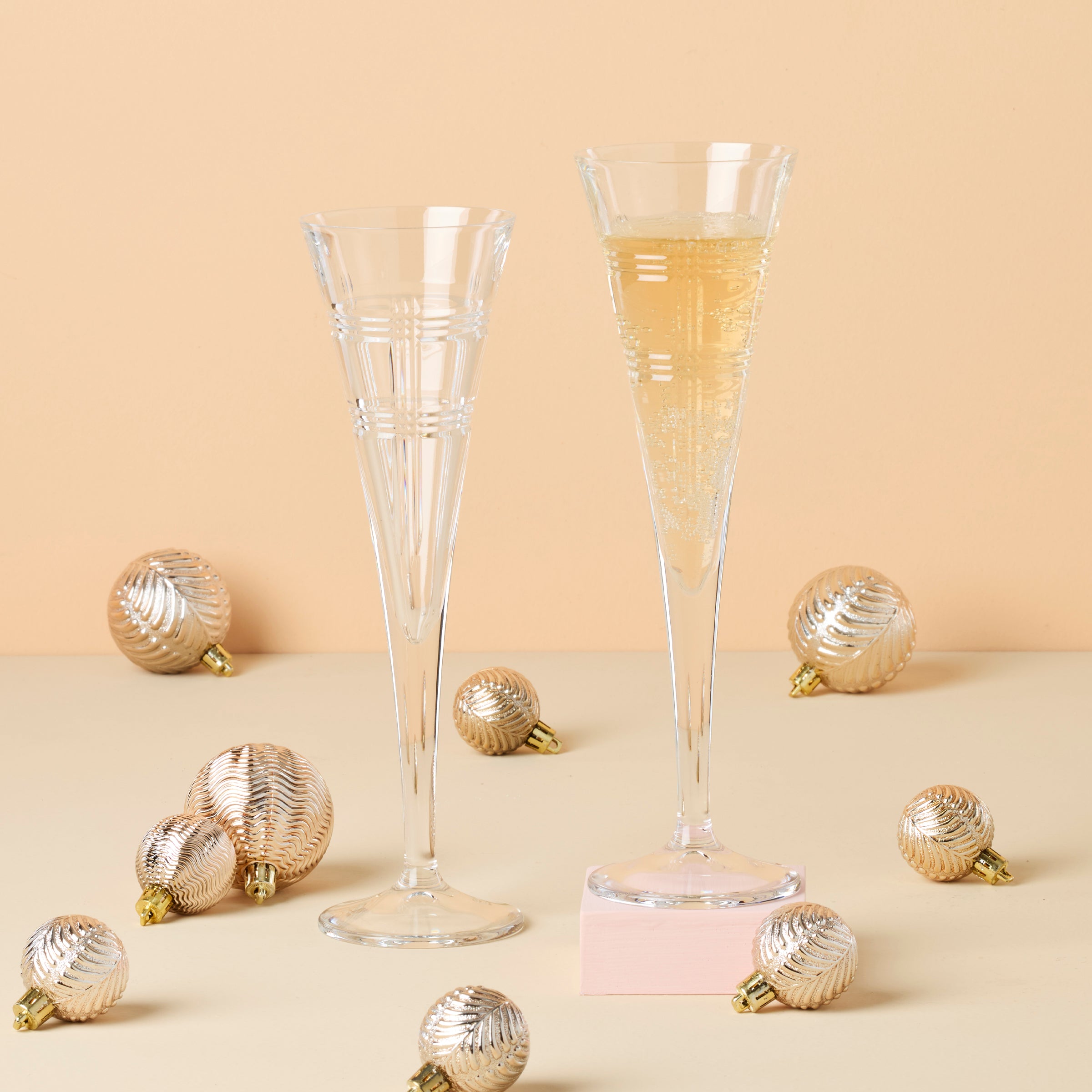 Lenox Westmore Hudson Crystal Toasting Flutes, Set of 2 - Image 3