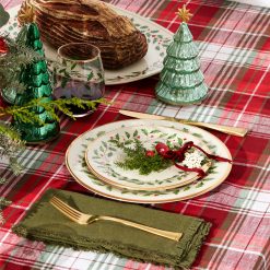 Alternative view of Lenox Westmore Holiday 18-Piece Dinnerware Set