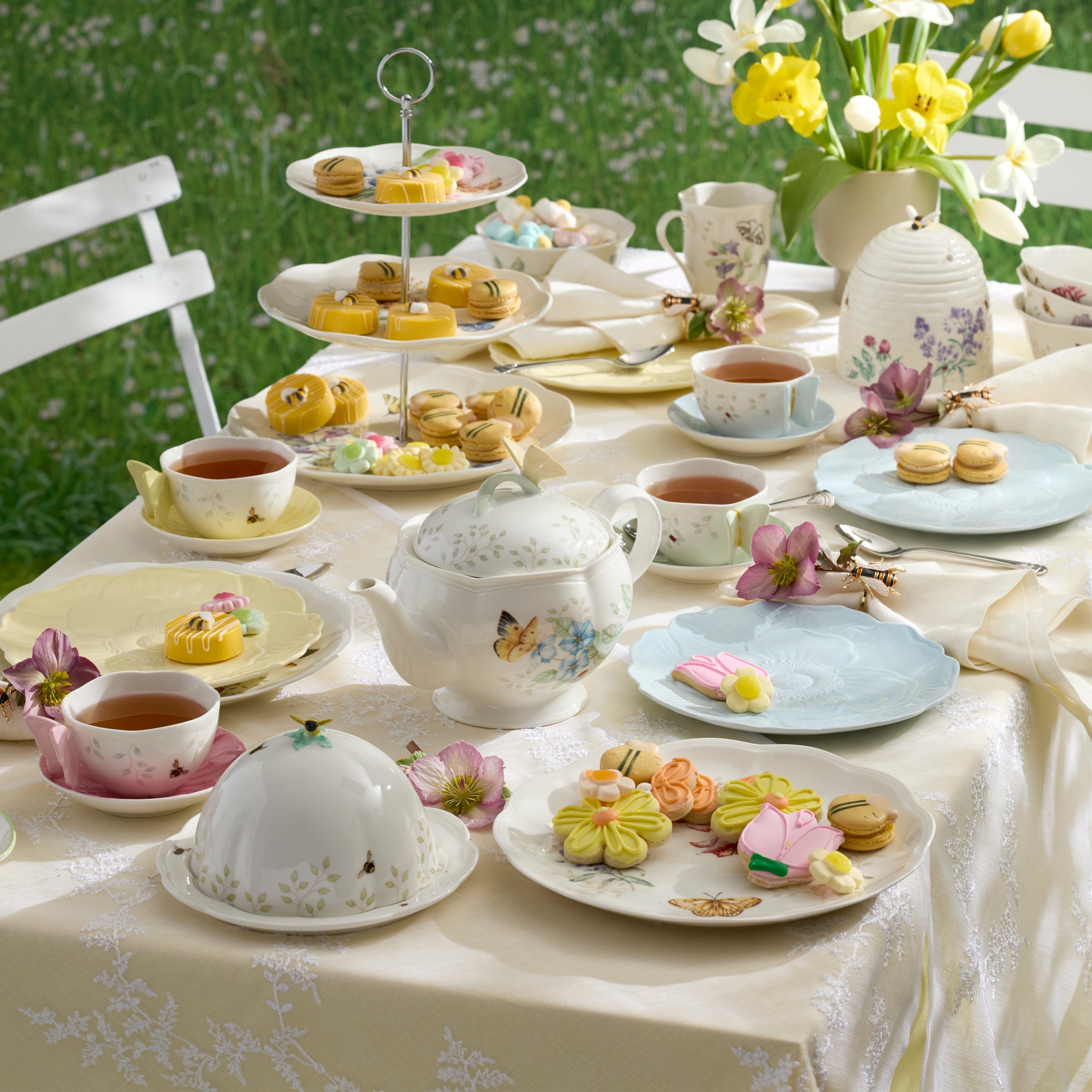 Lenox Westmore Butterfly Meadow Floral Yellow Accent Plates, Set of 4 - Image 4