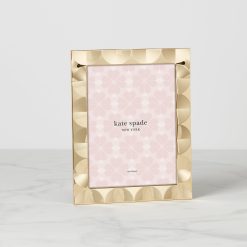 Lenox Westmore South Street Gold 8x10 Scallop Photo Frame