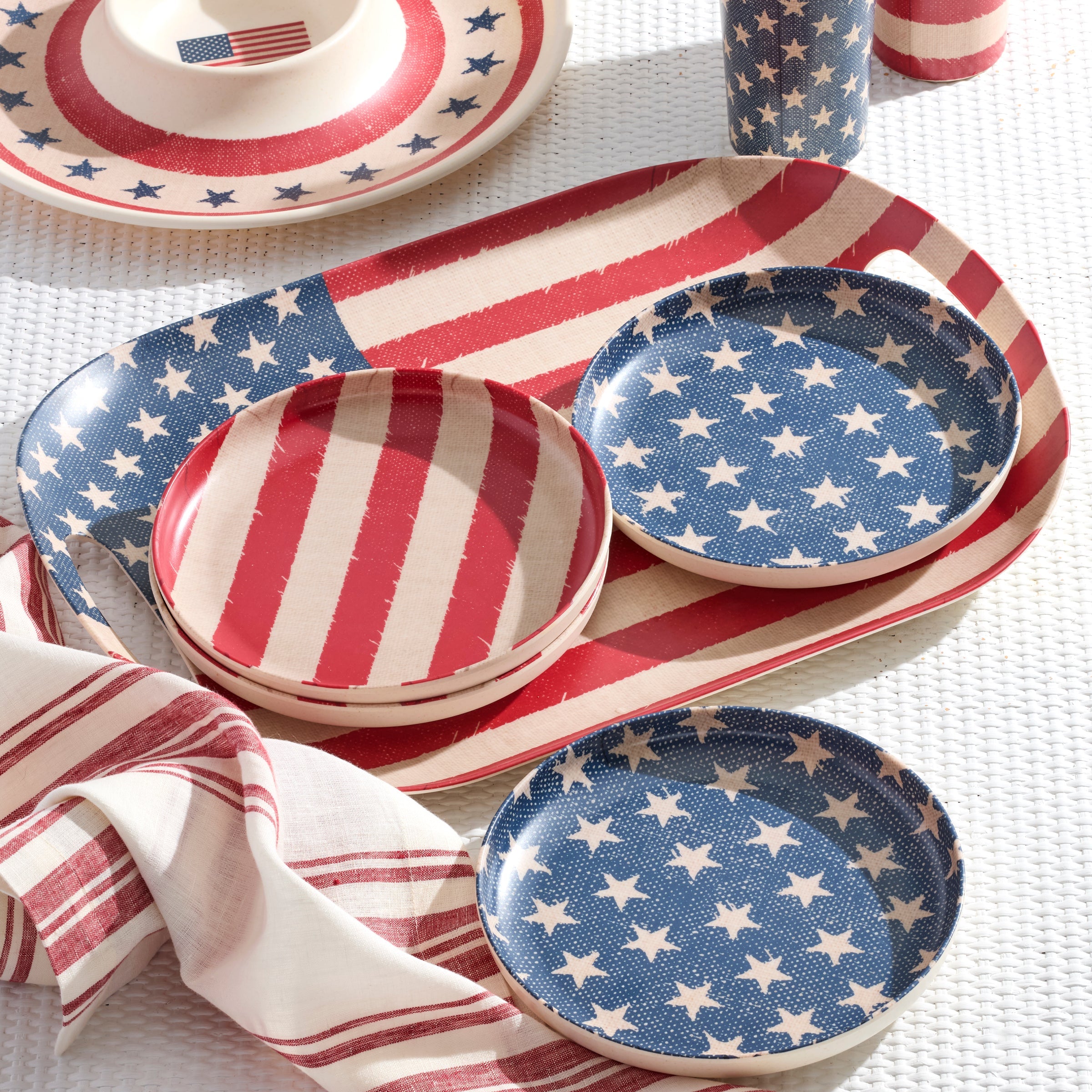 Lenox Westmore Vintage Americana Handled Serving Tray - Image 3