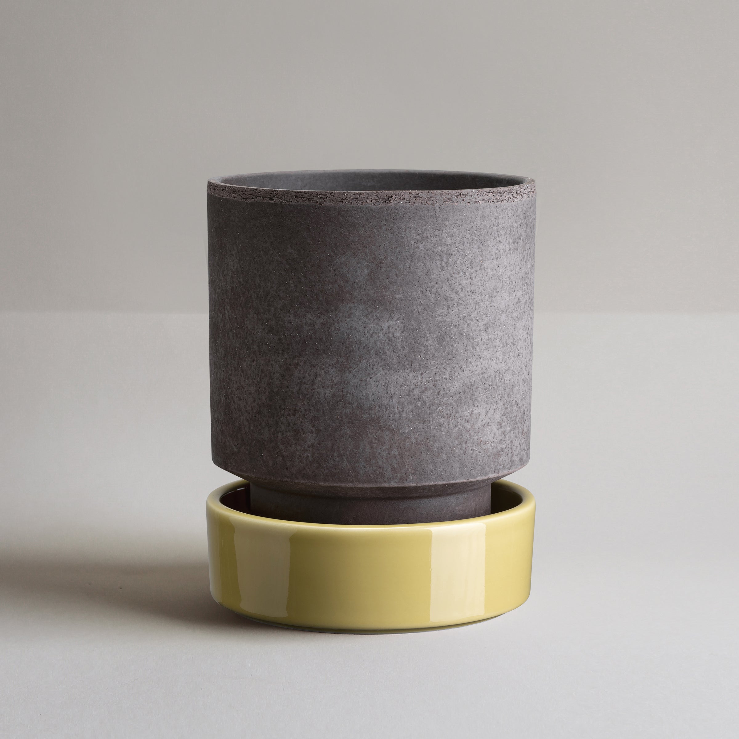 Lenox Westmore Hoff Raw Grey & Glazed Pale Yellow 14cm Pot with Saucer - Image 2