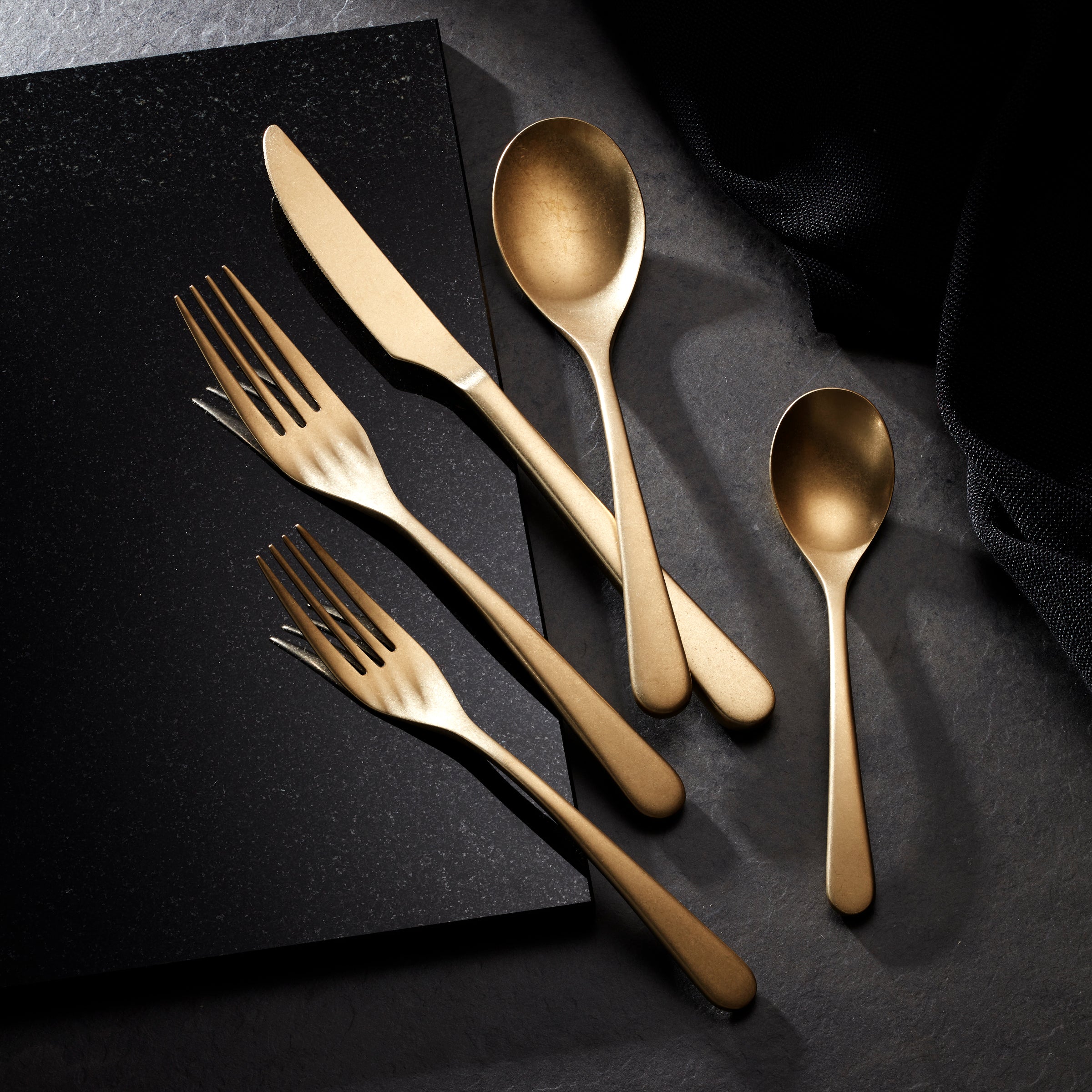 Lenox Westmore Kenbrook Champagne Vintage 20-Piece Flatware Set - Image 5