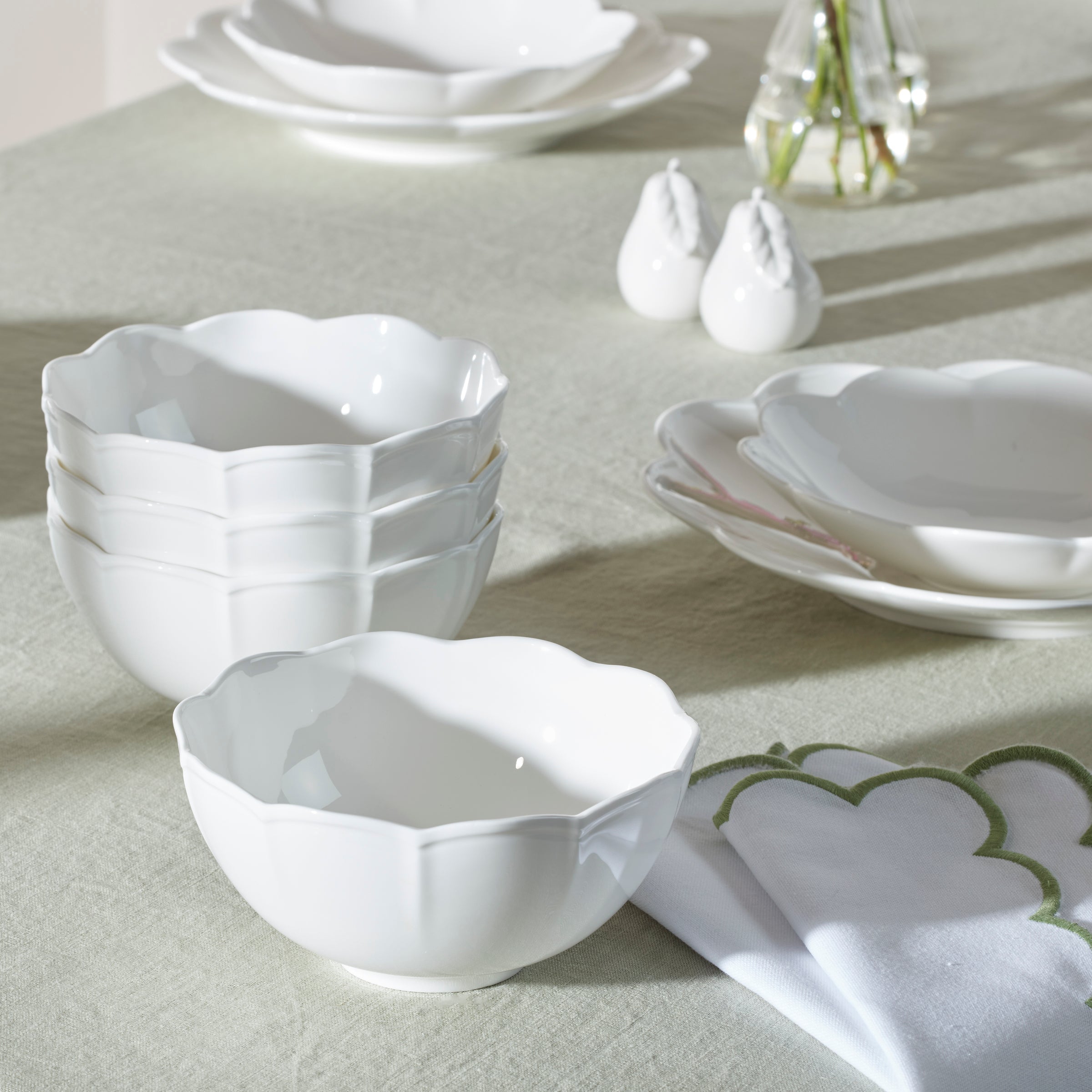Lenox Westmore Studio 1414 Scallop 16-Piece Dinnerware Set - Image 12