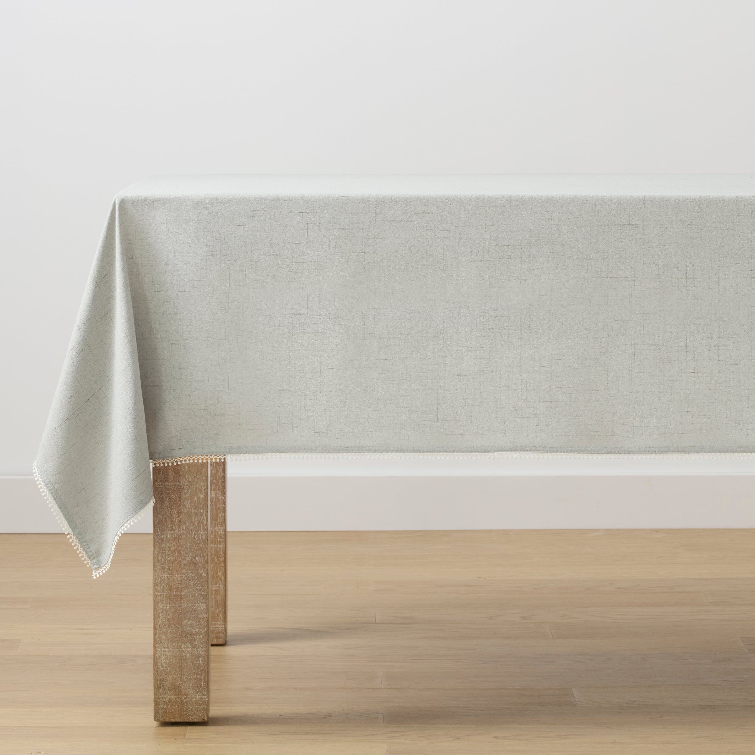 Lenox Westmore French Perle Solid Dove Grey 60x120 Tablecloth