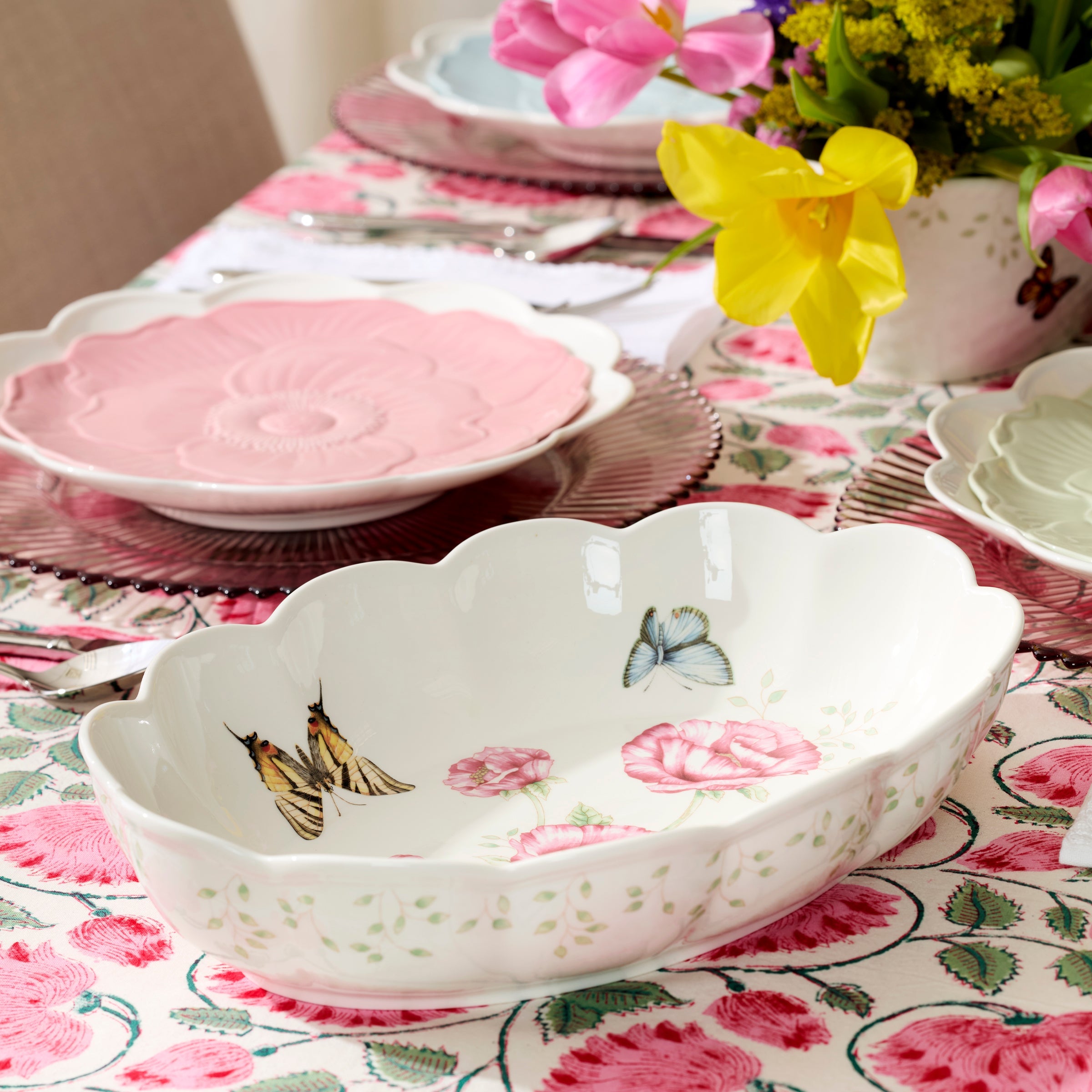 Lenox Westmore Butterfly Meadow Scalloped Oval Baker - Image 3
