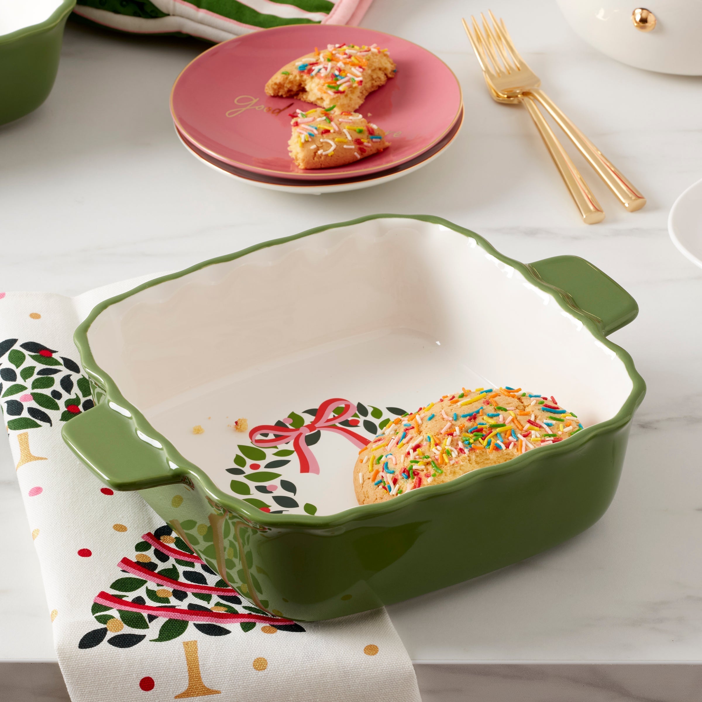 Lenox Westmore Evergreen Square Scallop Baking Dish - Image 4